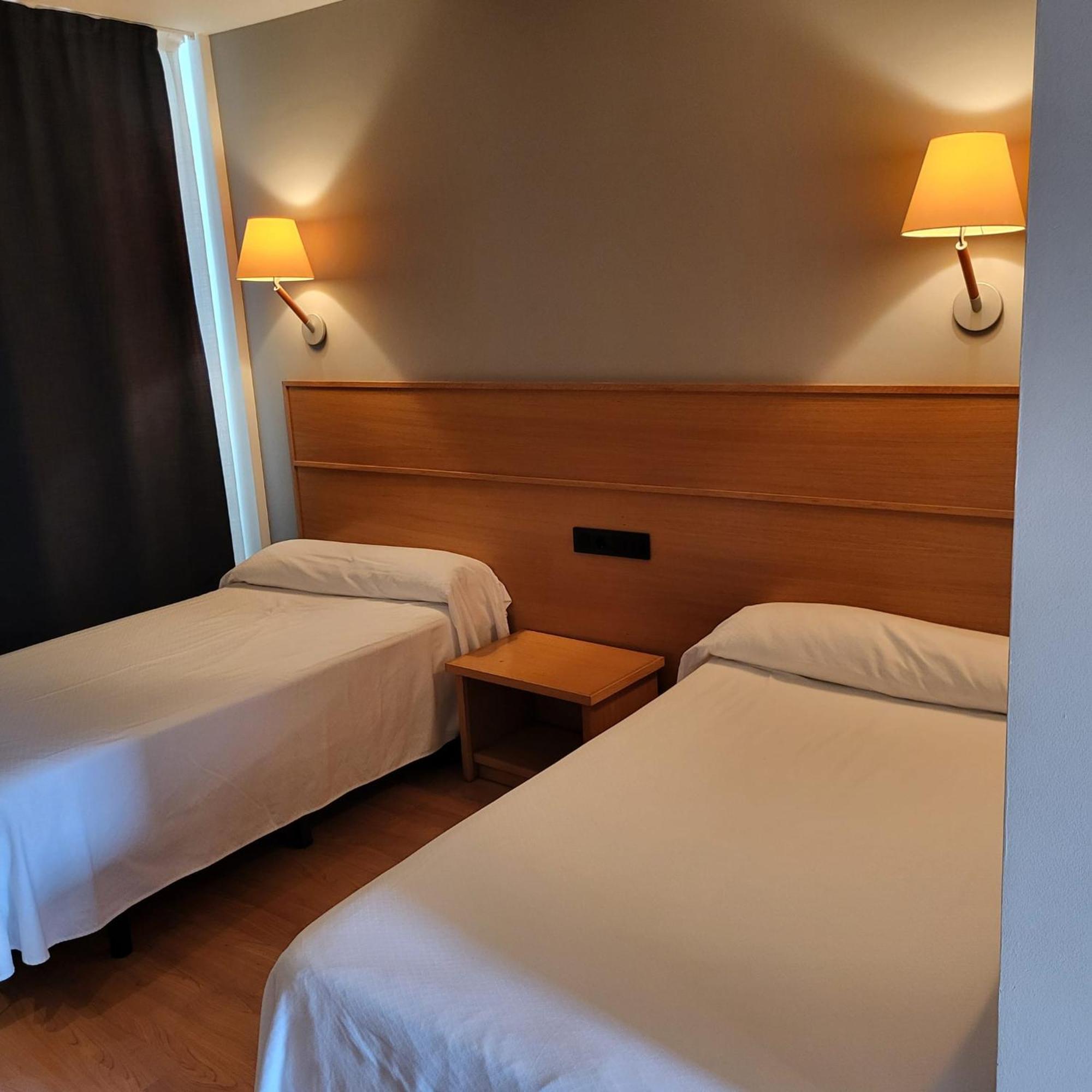 גוודלחרה Hotel Torcal מראה חיצוני תמונה