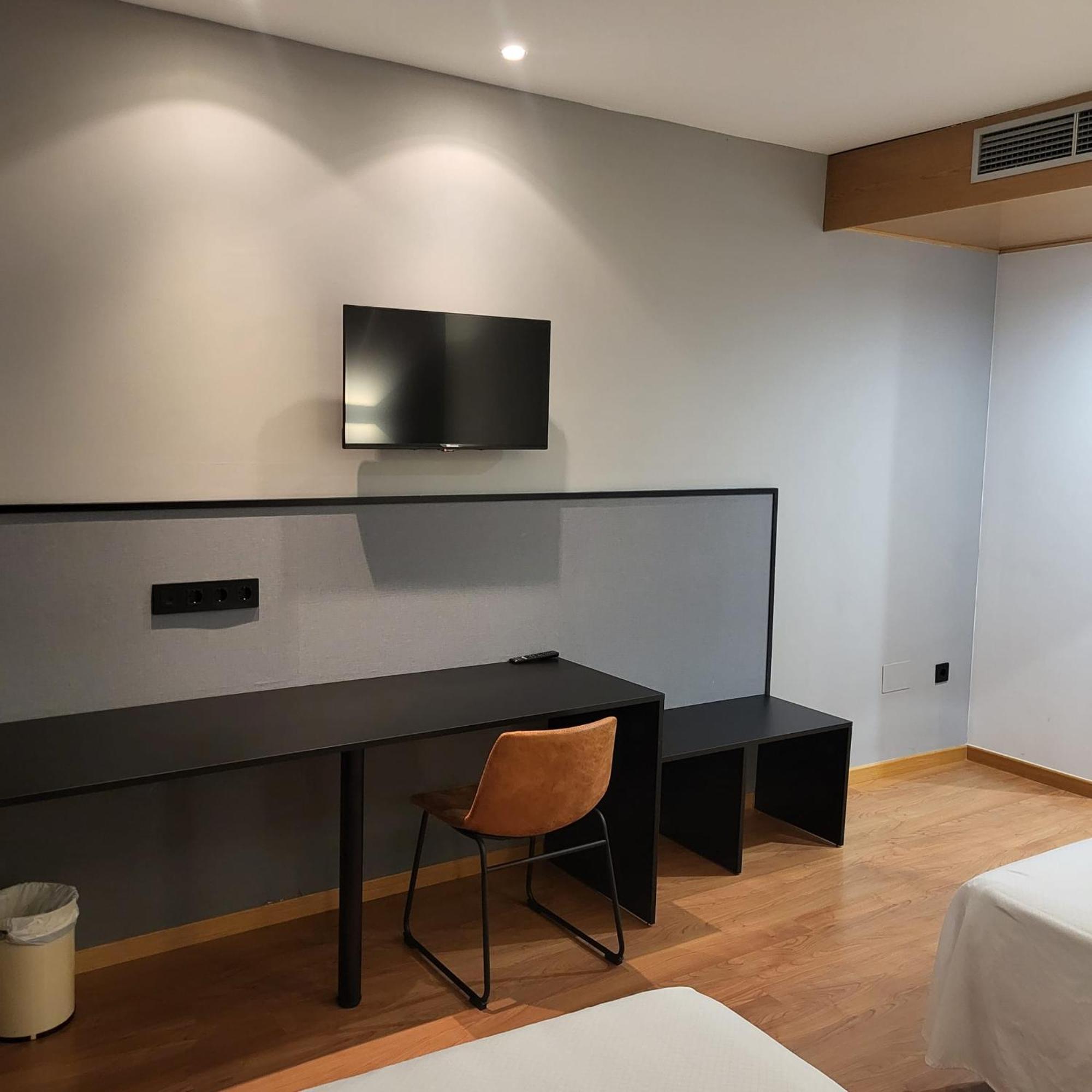 גוודלחרה Hotel Torcal מראה חיצוני תמונה